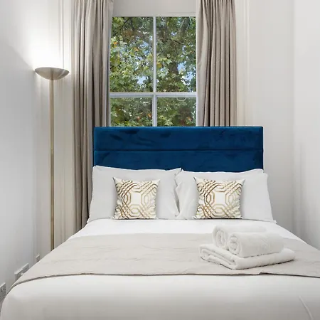 Heavenly Stays, Knightsbridge, Stylish 2-Bd Escape London Exterior photo