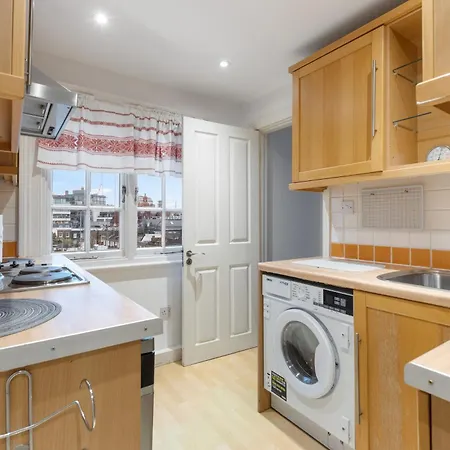 Heavenly Stays, Knightsbridge, Stylish 2-Bd Escape London Exterior photo
